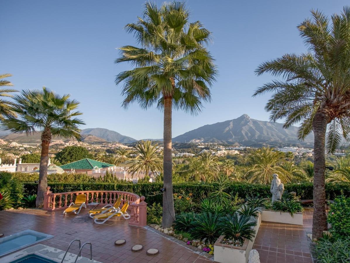 Royal Roman Empire Marbella Exterior photo