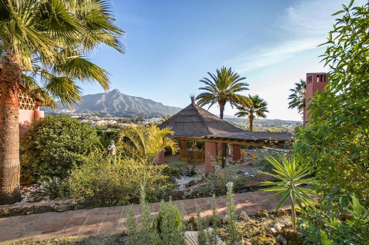 Royal Roman Empire Marbella Exterior photo