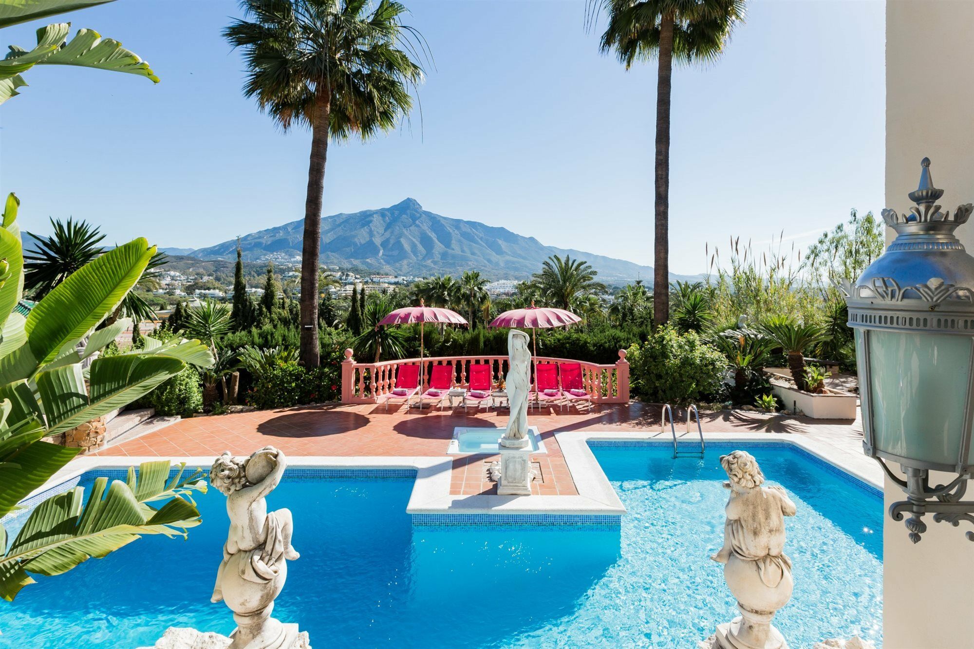 Royal Roman Empire Marbella Exterior photo